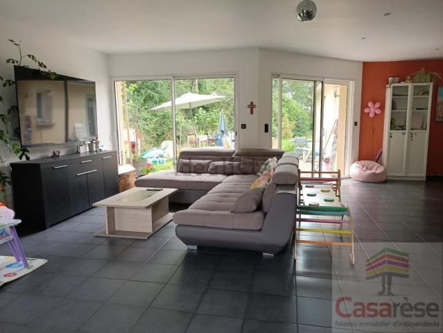 Maison vente à Tressé, Mesnil-Roc'h