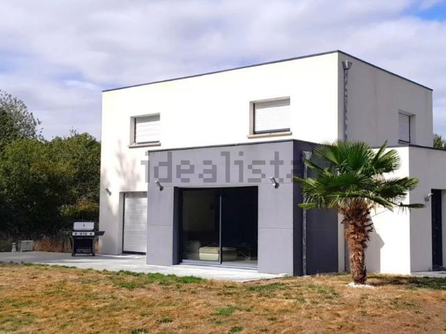 Maison vente à Saint-Pierre-de-Plesguen, Mesnil-Roc'h