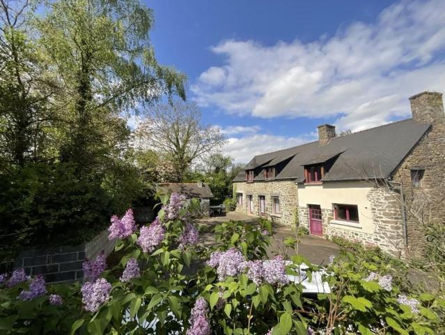 Maison vente à Saint-Pierre-de-Plesguen, Mesnil-Roc'h