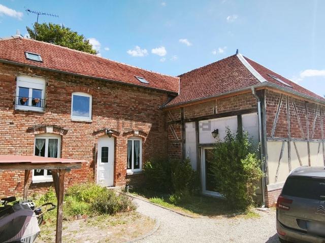 Maison vente à Le Village, Mesnil-Saint-Père