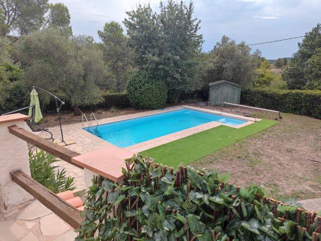 Maison location à Bagnols-en-Forêt, Var