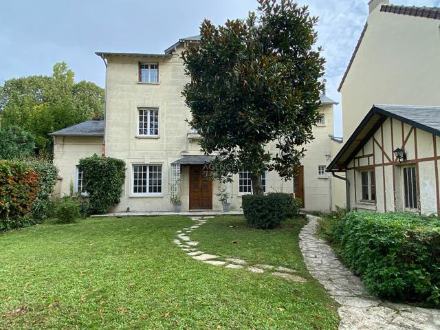 Maison location à Saint-Germain-en-Laye, Maisons-laffitte
