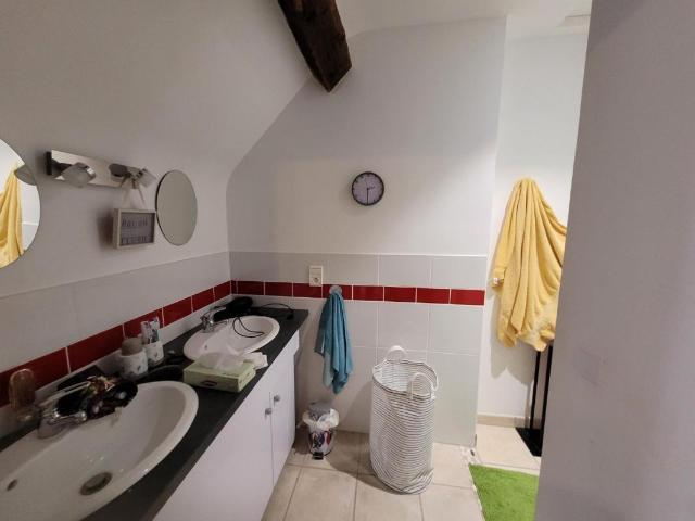Maison location à Soulaire, Soulaire-et-Bourg