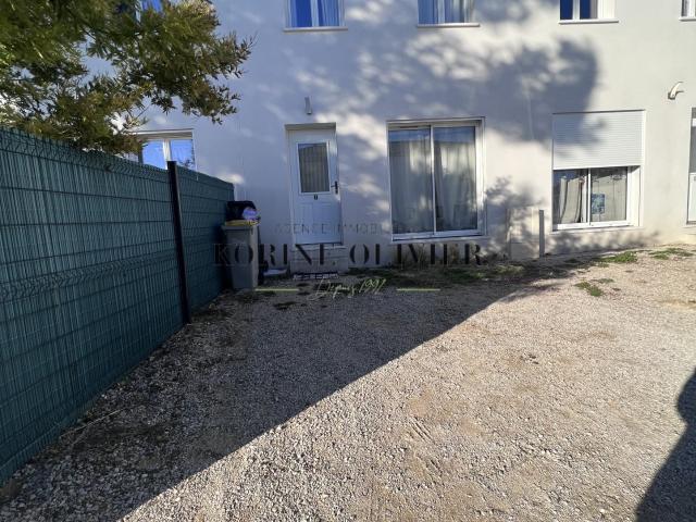 Maison location à Aix-en-Provence, La Fare-les-oliviers