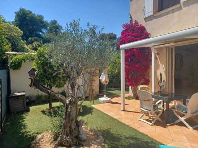 Maison location à Arrondissement de Draguignan, Saint-raphaël