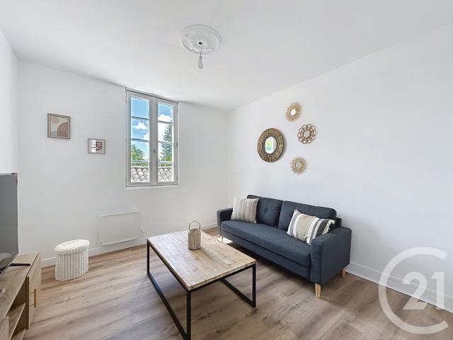 Maison location à Angoulême, Aignes-et-puypéroux