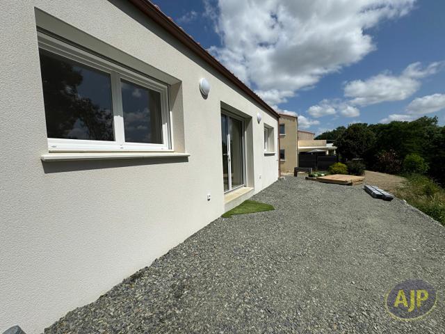 Maison location à La Roche-sur-Yon, Saint-georges-de-montaigu