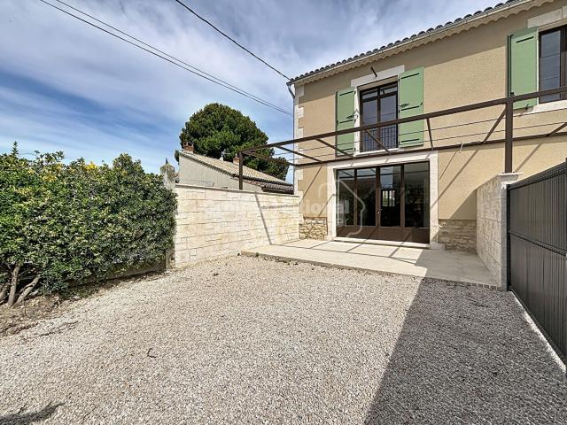 Maison location à Arles, Maillane