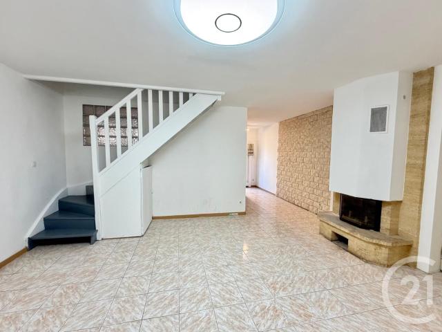 Maison location à Évry, Petit-bourg