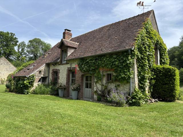 Maison location à Mortagne-au-Perche, Feings