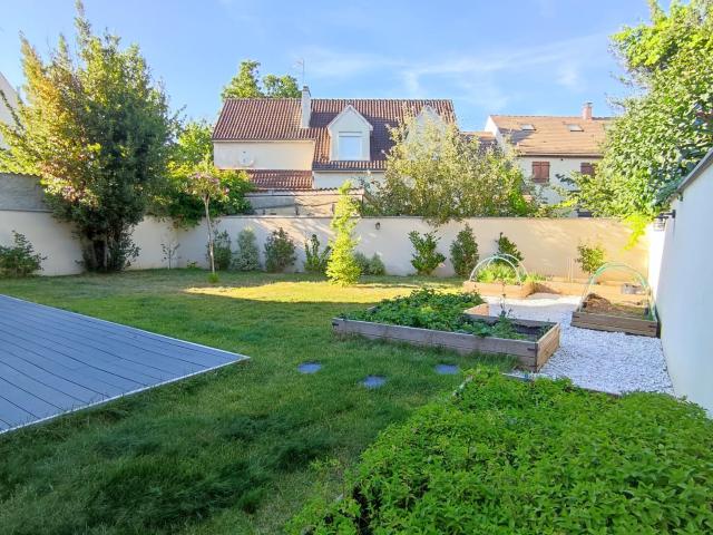 Maison location à Palaiseau, Sainte-geneviève-des-bois