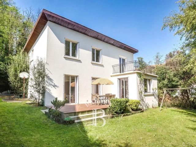 Maison location à Nanterre, Rueil-malmaison