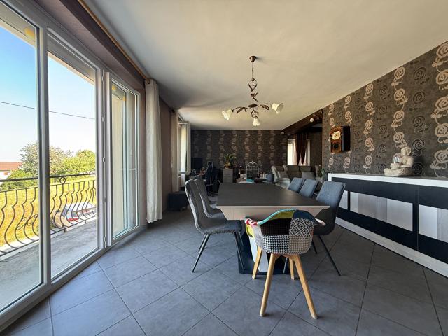 Maison vente à Saint-Claude, Meussia