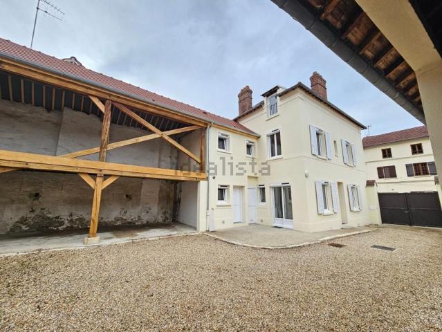 Maison location à La Grande Rue, Mézières-sur-Seine
