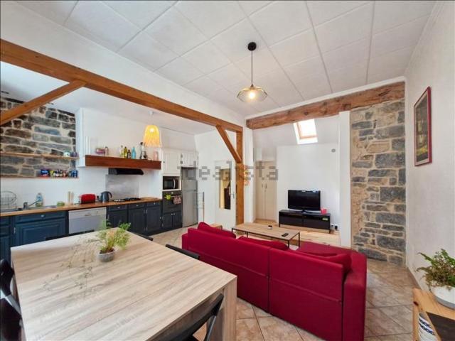 Maison location à La Maladrerie, Millau