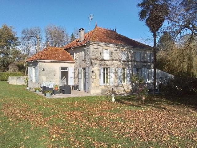 Maison vente à Bellevue, Mirambeau