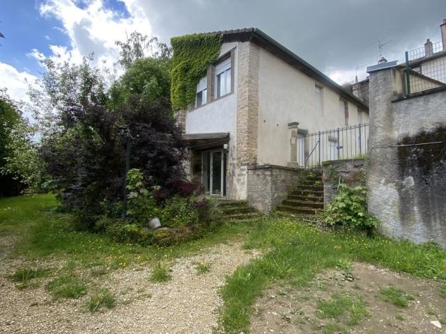 Maison vente à Mirecourt, Vosges