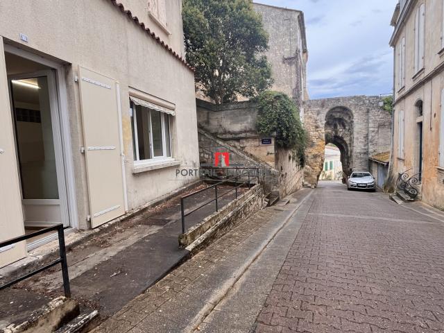 Maison location à Blaye, Bourg
