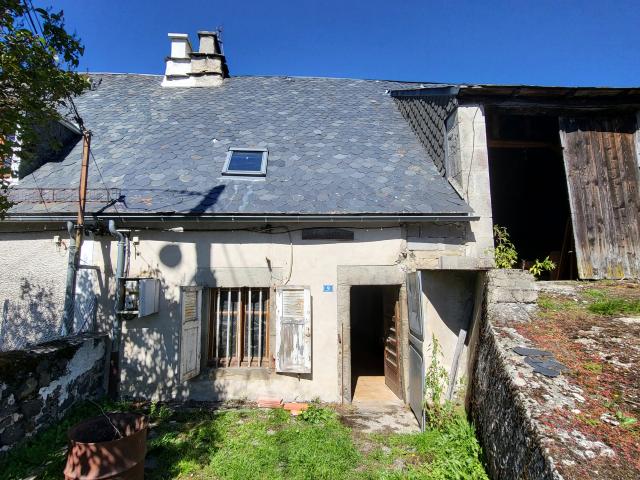 Maison vente à Saint-Flour, Lugarde