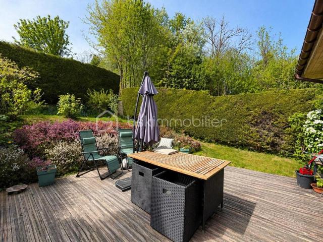Maison vente à Saint-Germain-la-Chambotte, Entrelacs