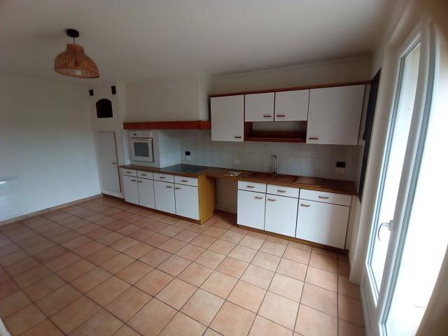 Maison location à Charvignère, Noailly