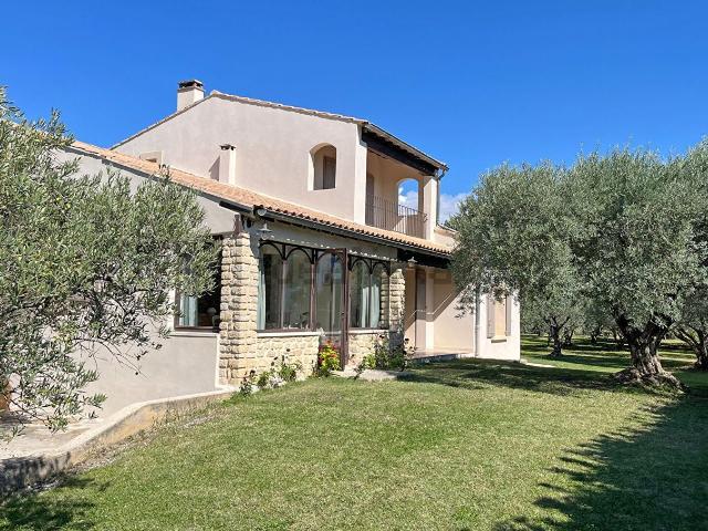 Maison vente à Modène, Vaucluse