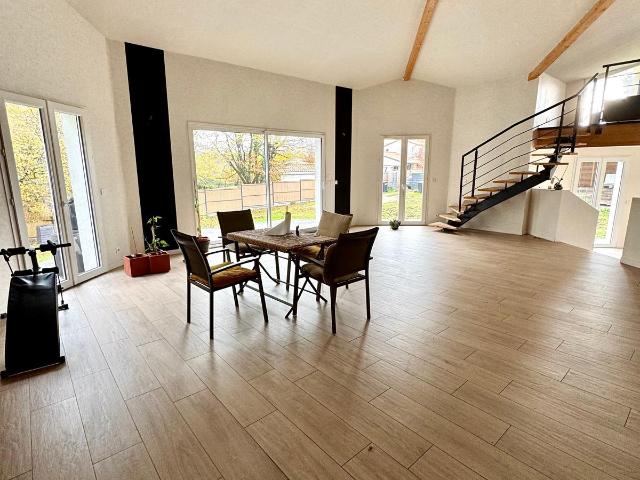 Maison vente à Bordeaux, Fargues-saint-hilaire