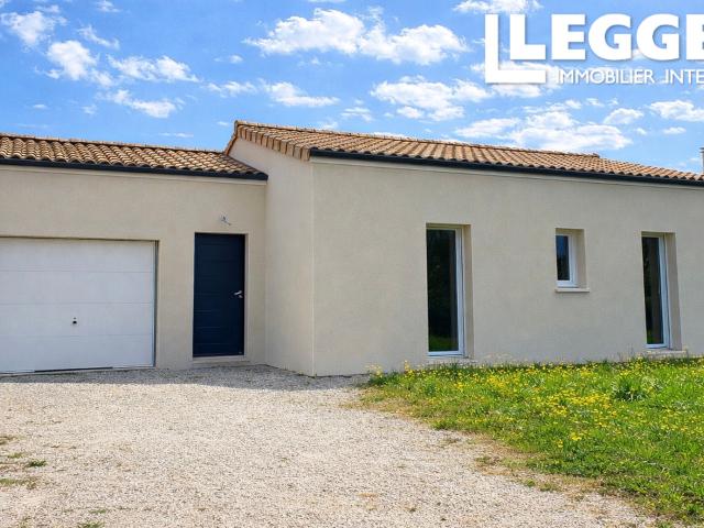 Maison vente à Montmorillon, Voulême