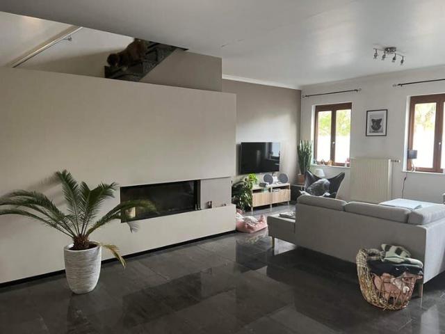 Maison location à Bergen, Wallonie