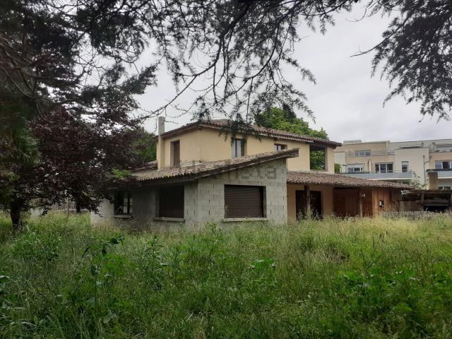 Maison vente à Quartier du Port, Moissac