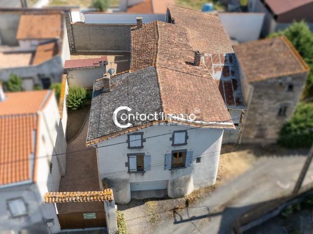 Maison vente à Les Charles, Moissat