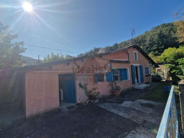 Maison vente à Les Brousses, Molières-sur-Cèze