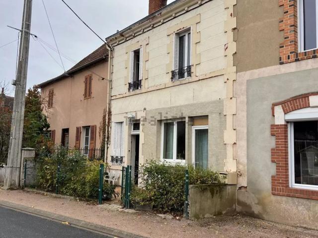 Maison vente à Champouret, Monétay-sur-Loire