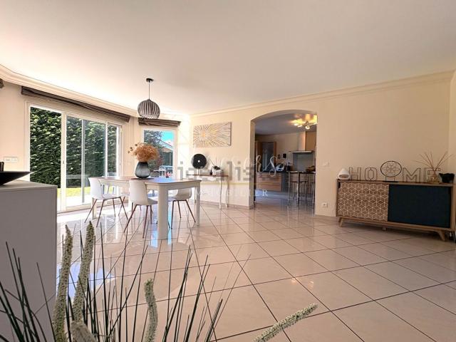 Maison vente à Avulliens, Montagny-les-Lanches