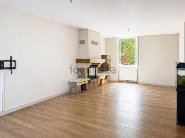 Maison vente à Montaignac-Saint-Hippolyte, Montaignac-sur-Doustre
