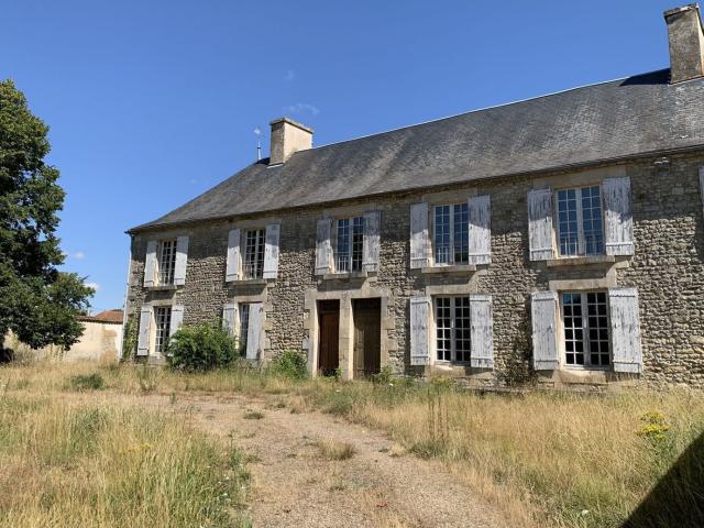 Maison vente à Valembert, Montamisé