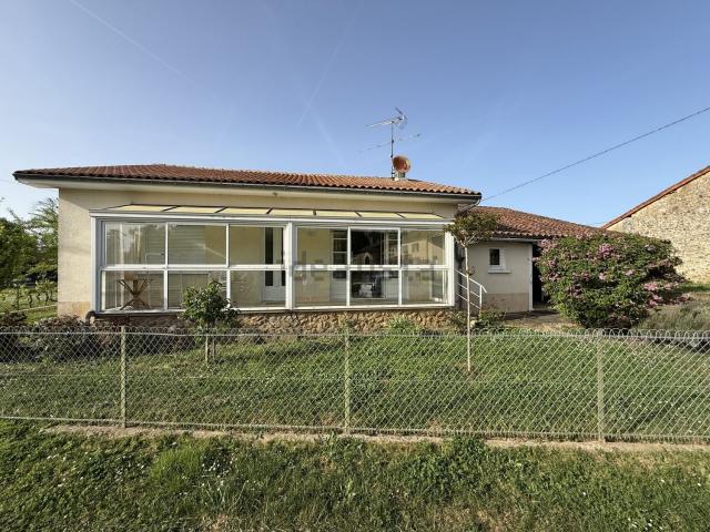 Maison vente à Le Pinier, Montbron