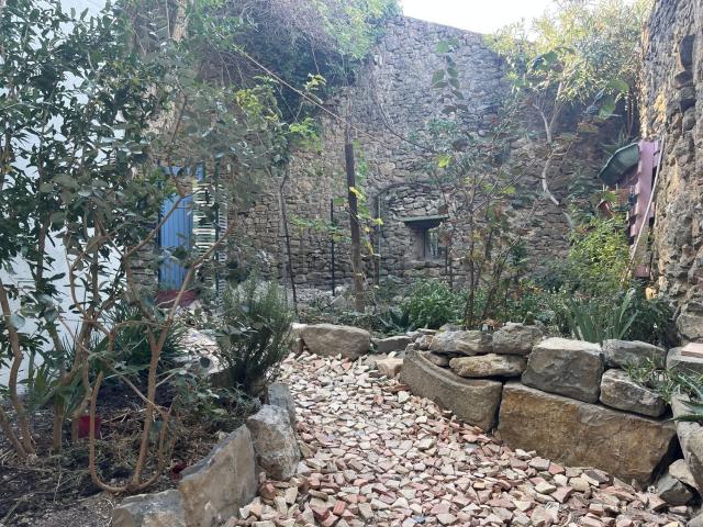 Maison vente à Montbrun-des-Corbières, Aude