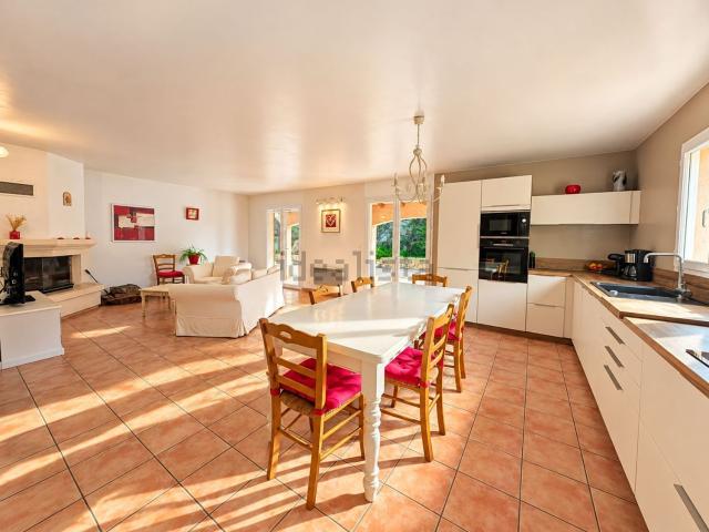Maison vente à Montbrun-des-Corbières, Aude