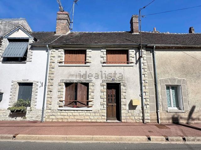 Maison vente à Les Vignes du Bourg, Montcresson