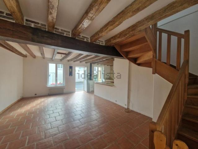 Maison vente à Montfort-le-Gesnois, Sarthe