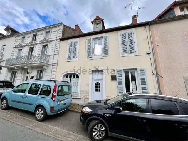 Maison vente à Néris-les-Bains, Allier