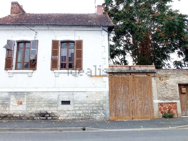 Maison vente à Montluçon, Allier