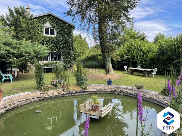 Maison vente à Montmacq