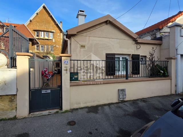 Maison vente à La Boissière, Montreuil