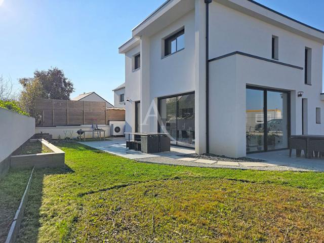 Maison vente à Angers, Montreuil-juigné