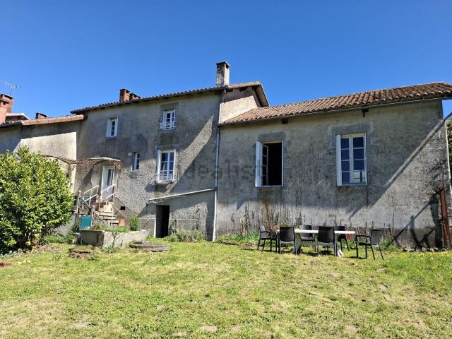 Maison vente à La Lande, Montrol-Sénard