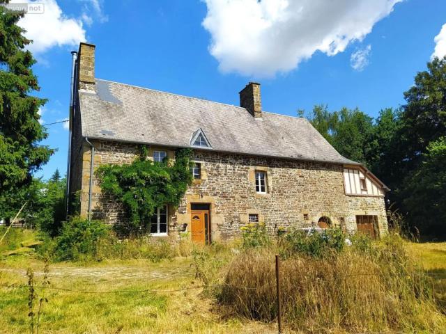 Maison vente à Montsecret, Montsecret-Clairefougère