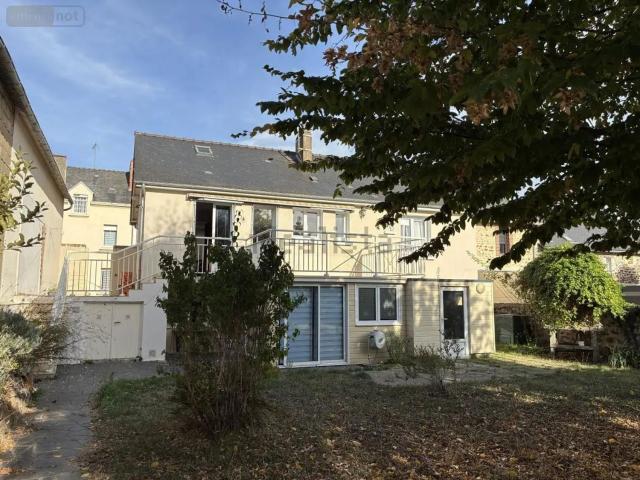 Maison vente à Montsûrs