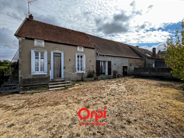 Maison vente à Les Auges, Montvicq